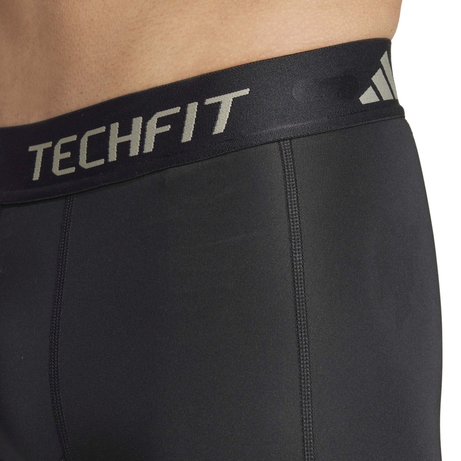 PANTALON CORTO TF BASE T - BLACK - Imagen 6